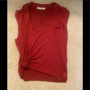 Free People heavy-weight fabric tee. Maroon. Size XS.